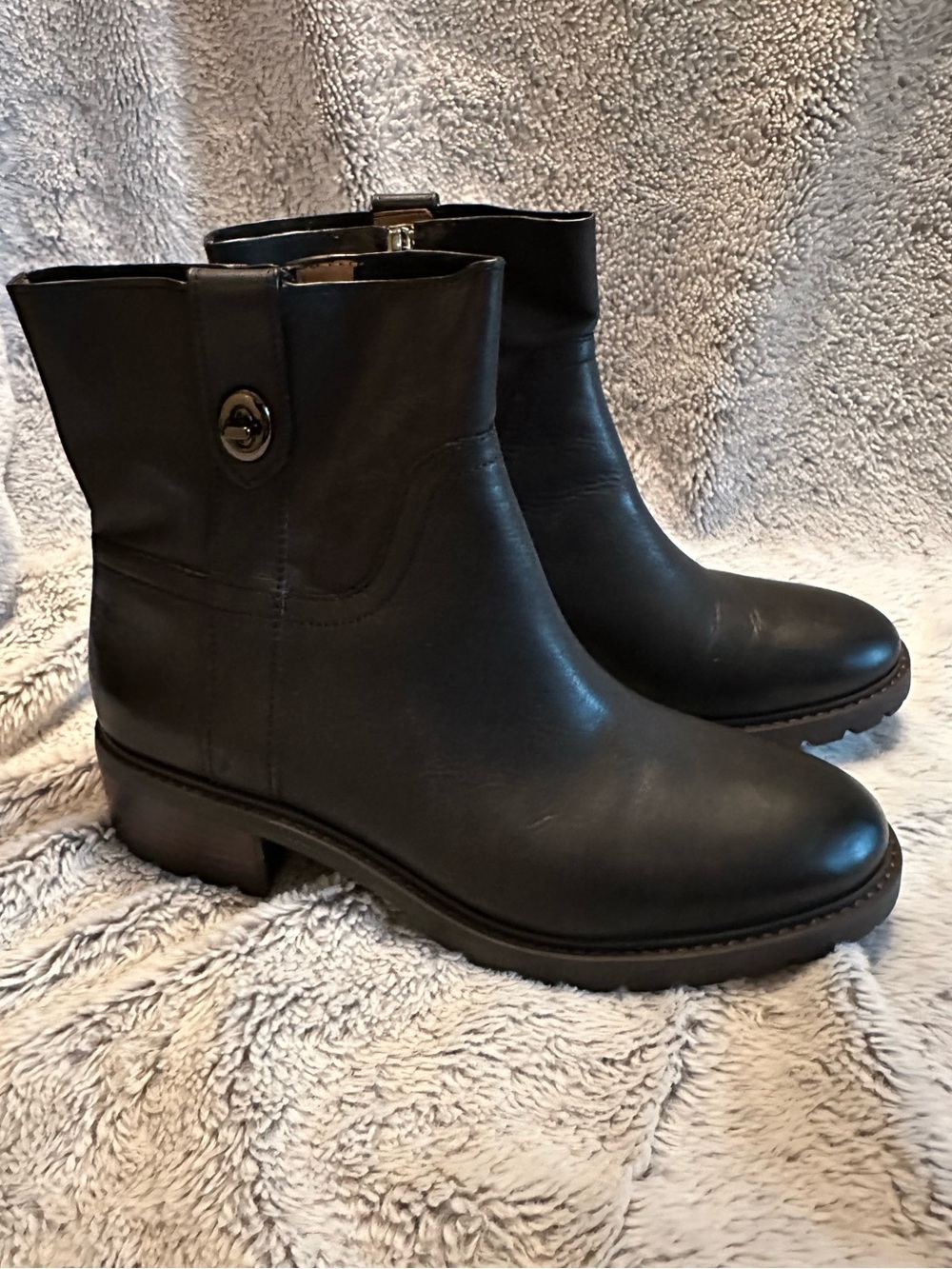 Coach Georgetta Light Wax Calf Leather Moto Boots Size 9